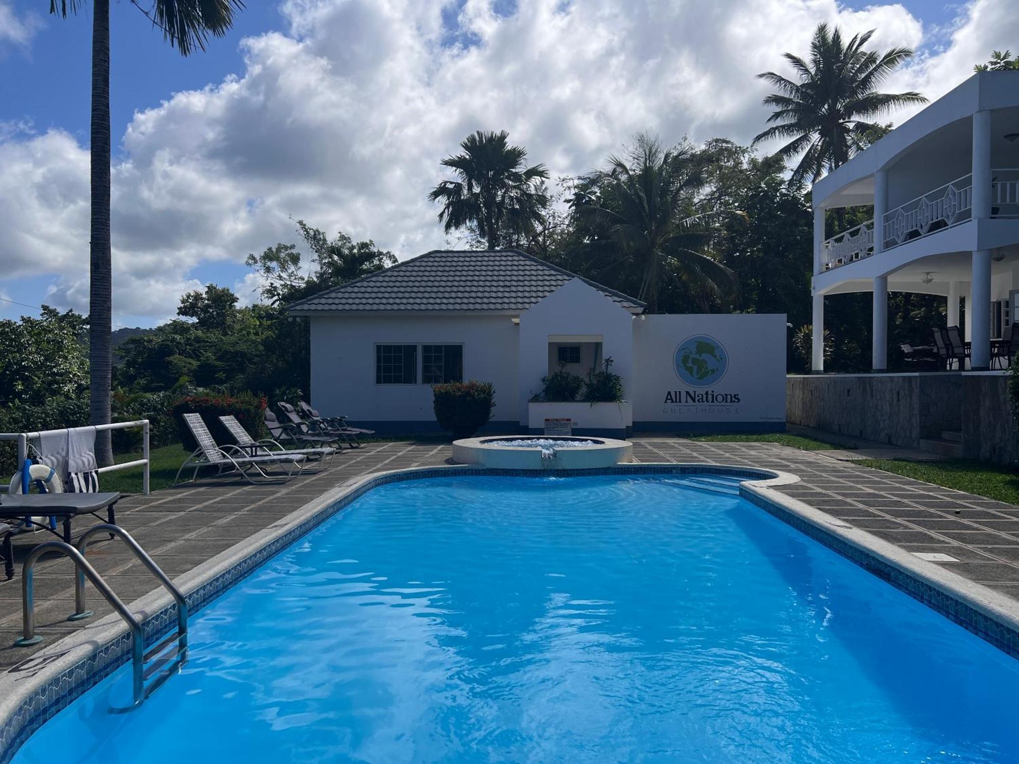 All Nations Guest House Порт-Антонио Номер фото