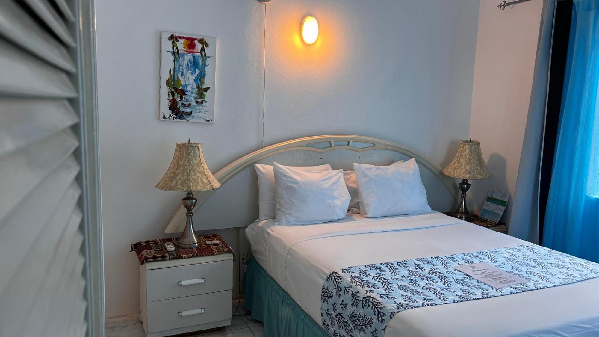 All Nations Guest House Порт-Антонио Номер фото
