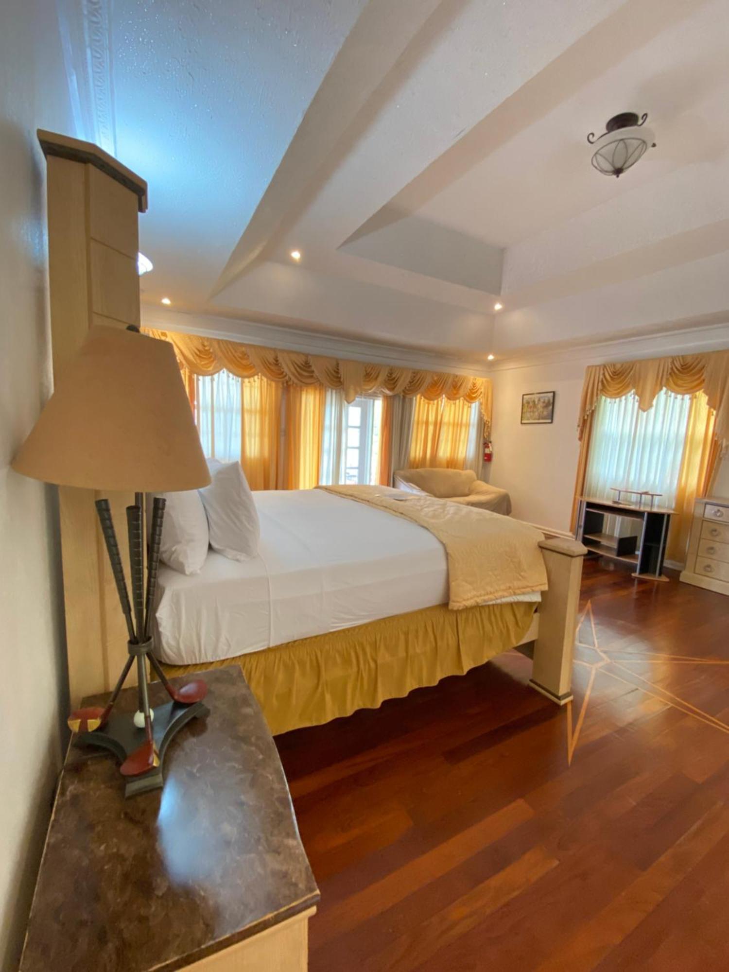 All Nations Guest House Порт-Антонио Экстерьер фото
